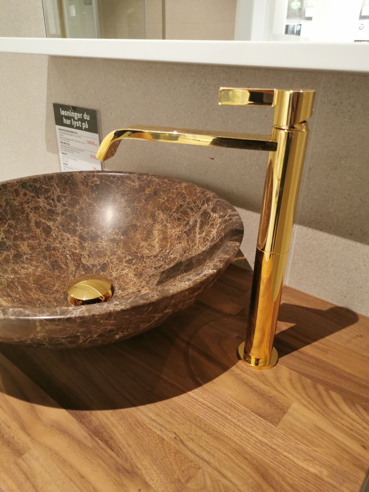 Add a touch of luxury Brass bathroom fixtures